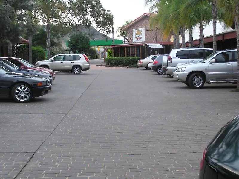 *** Motel Bronco Motor Inn Toowoomba Avustralya
